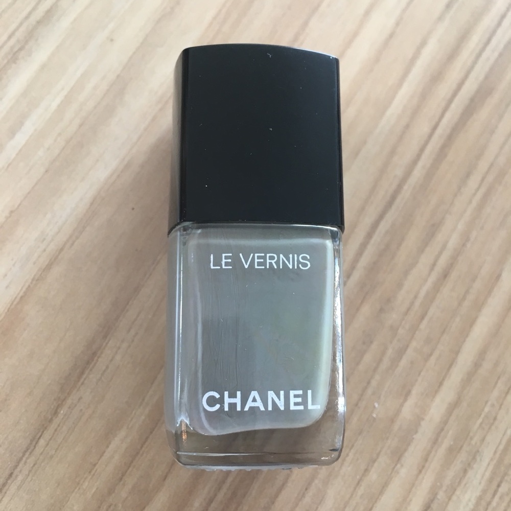 CHANEL Nail Polish